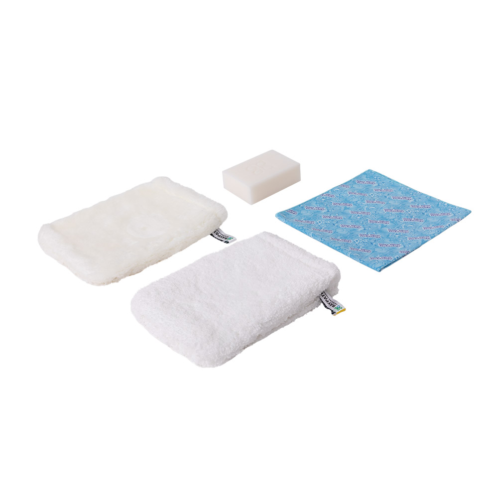 White Essentials Set